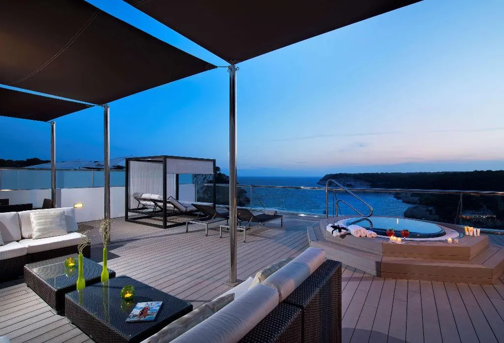 SUITE SEA VIEW Room, Meliá Cala Galdana, Menorca