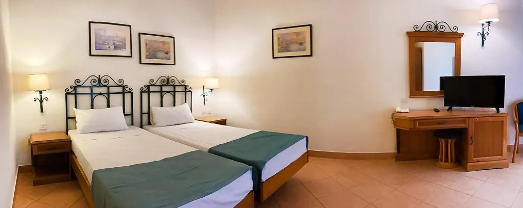Double or Twin STANDARD Room, Hotel Kennedy Nova, Malta