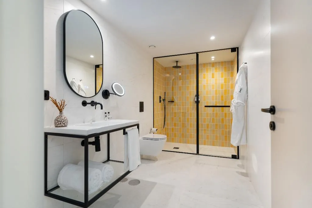 DOUBLE PREMIUM Room, The Editory Garden Baixa Porto Hotel, Porto