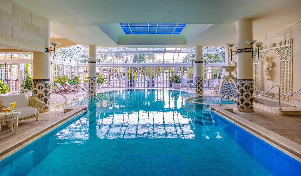 Pool, Rome Cavalieri, A Waldorf Astoria Hotel, Rome