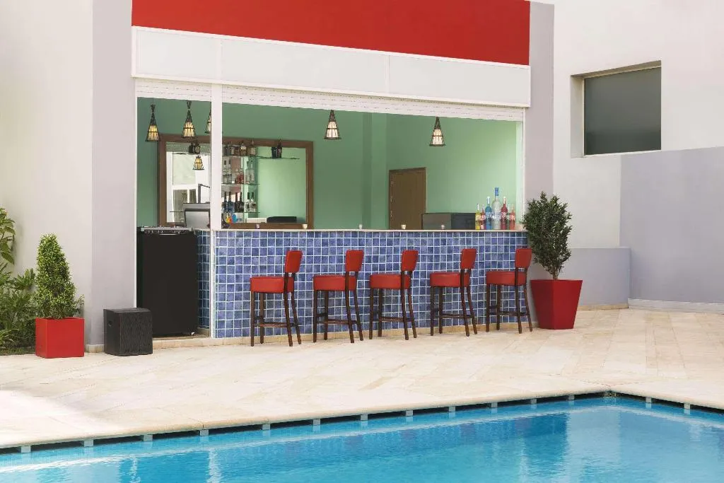 Bar, Ramada Encore Tangier, Tangier