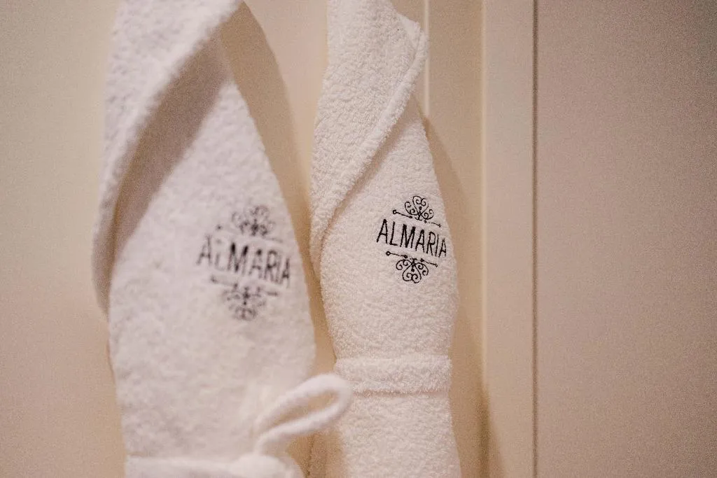 APARTMENT SUPERIOR ONE BEDROOM Room, Almaria - Edificio Da Corte, Lisbon