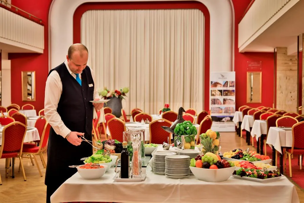 Restaurant, Belvedere Hotel Prague, Prague