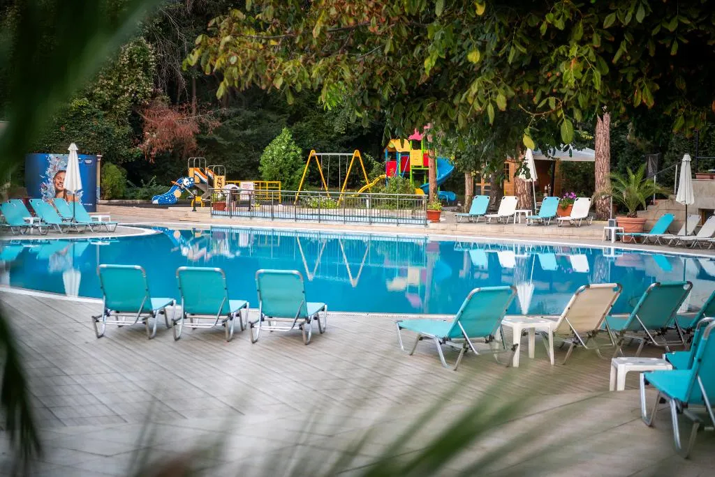 Pool, MiRaBelle, Varna