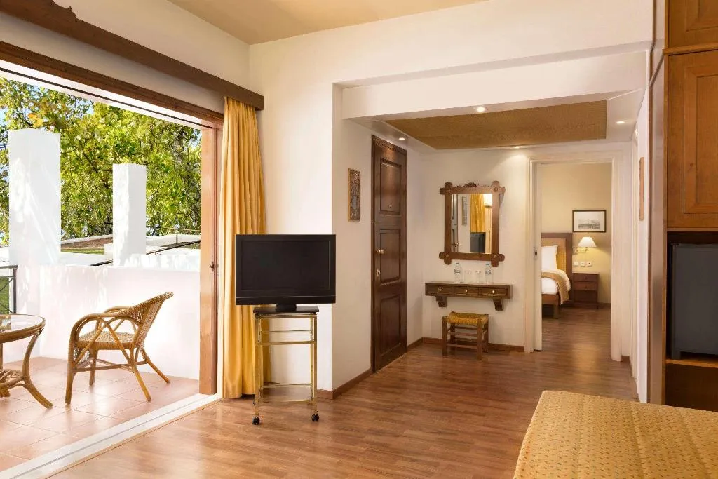 Room, Ramada by Wyndham Loutraki Poseidon Resort, Kalamata