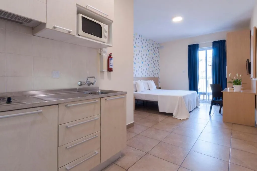 STUDIO SUPERIOR Room, Blubay Apartments by ST Hotels, Malta