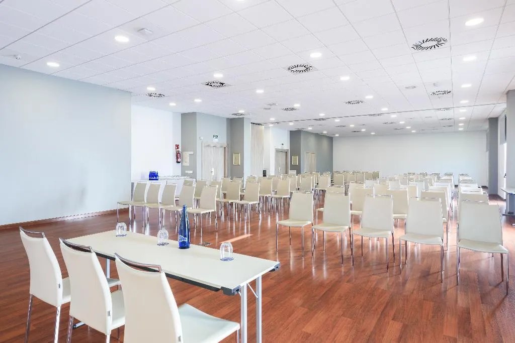 Conferences, Guadalajara Conference Center Affiliated By Melia, Madrid