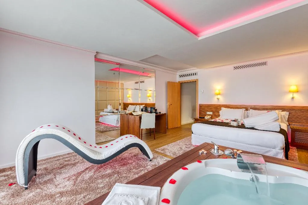 SUITE STANDARD Room, Senator Marbella, Costa Del Sol