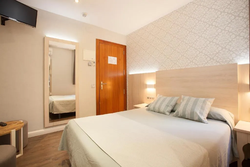 Room, Hostal Fernando, Barcelona