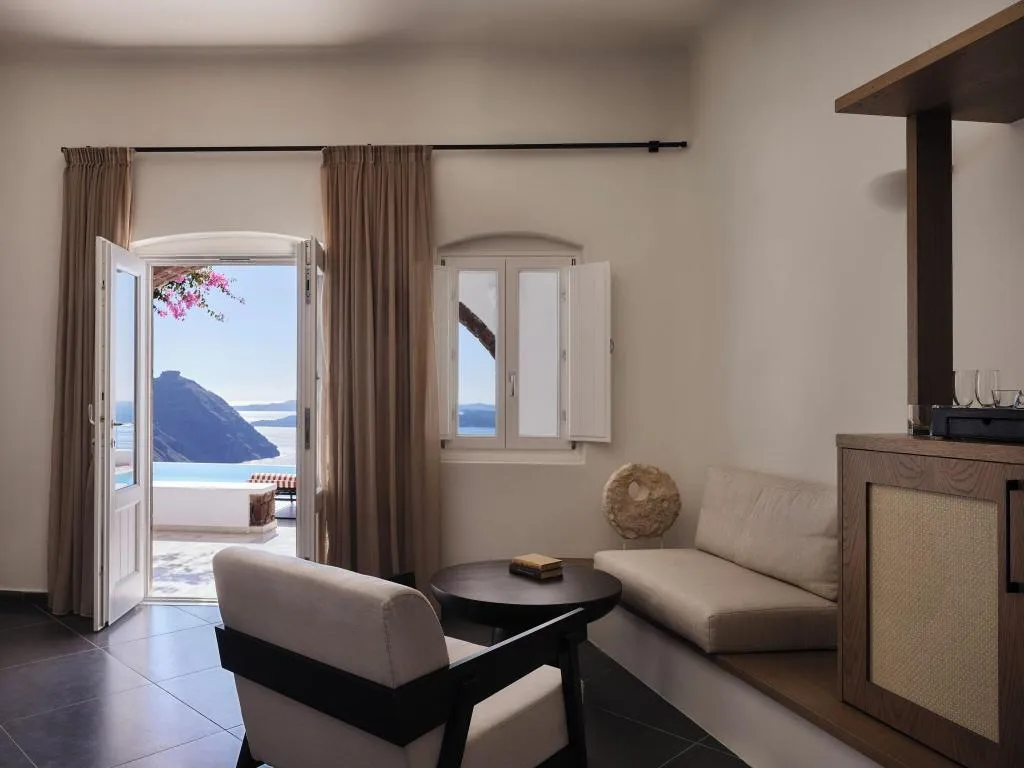 SUITE SEA VIEW Room, San Antonio, Santorini
