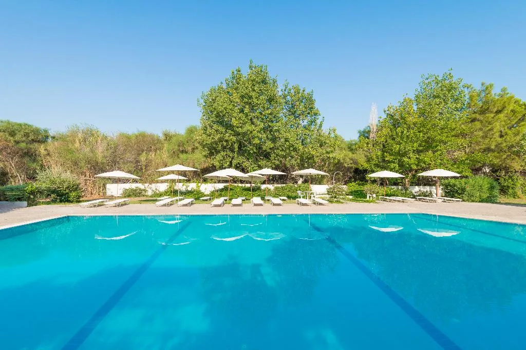 Pool, Evita Elite, Rhodes