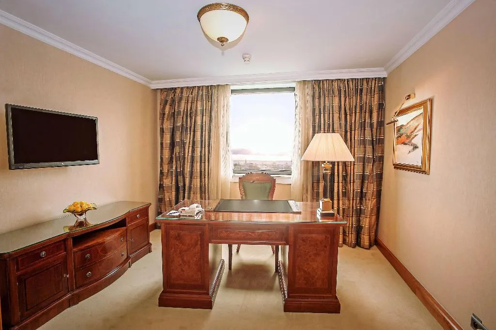 SUITE Presidential Room, Hilton Prague Atrium, Prague