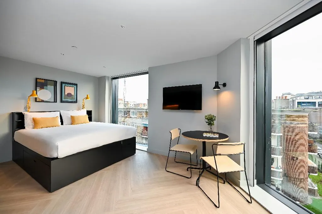 STUDIO CAPACITY 3 ONE BEDROOM Room, Staycity Dublin Mark Street, Dublin