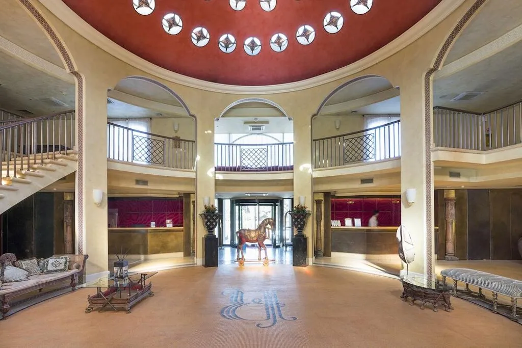 Lobby, Romano Palace, Catania