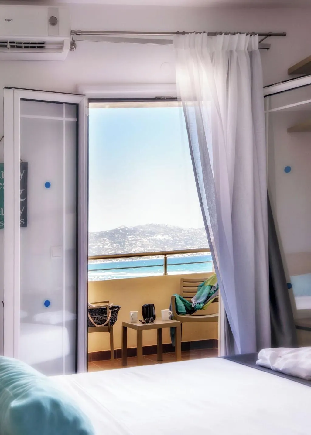 Terrace, Neptuno Beach Hotel, Crete