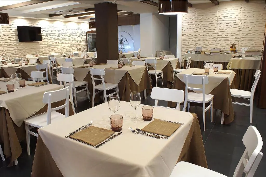Restaurant, Leopardi Business Hotel, Naples