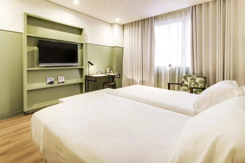FAMILY ROOM STANDARD Room, Eurostars Acteon, Valencia