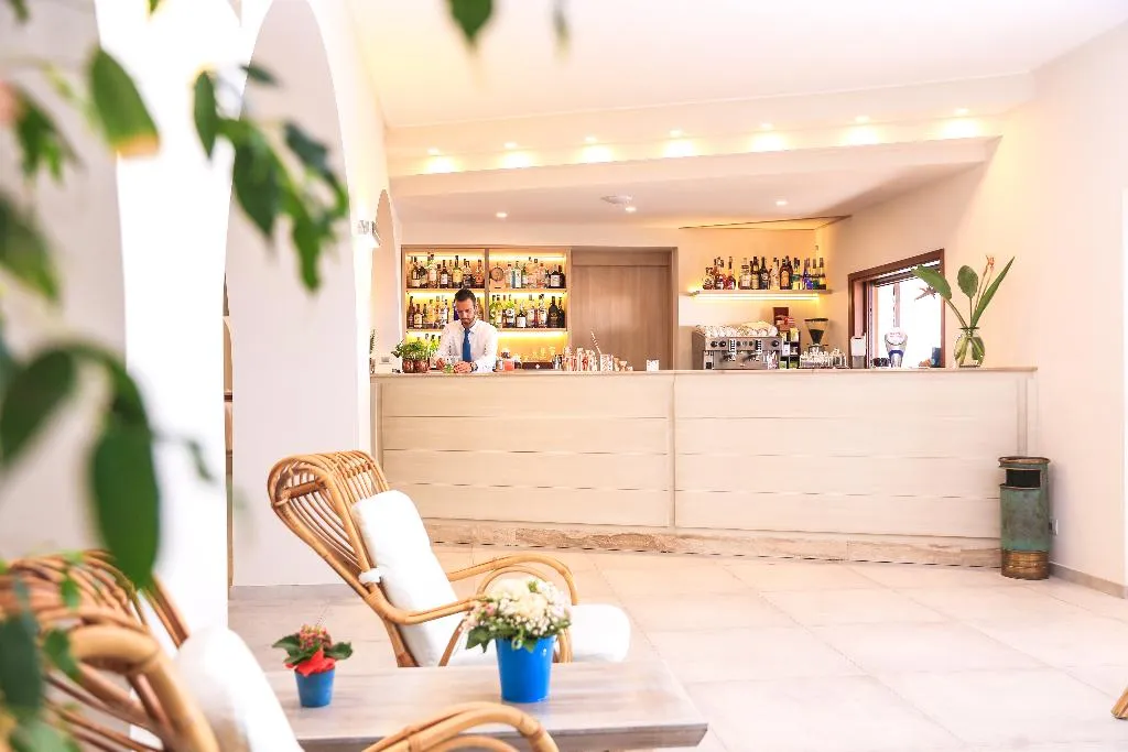 Bar, Punta Negra, Alghero