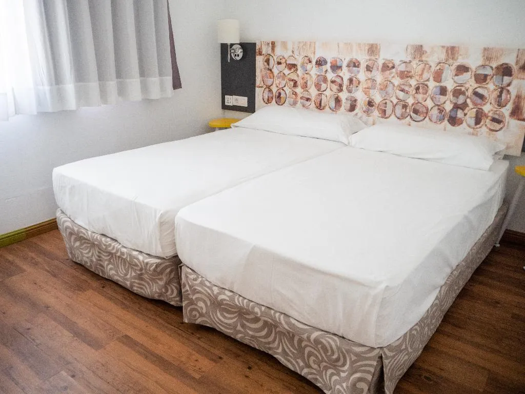 Double or Twin STANDARD Room, Hotel Plaza Palmeras, Lanzarote