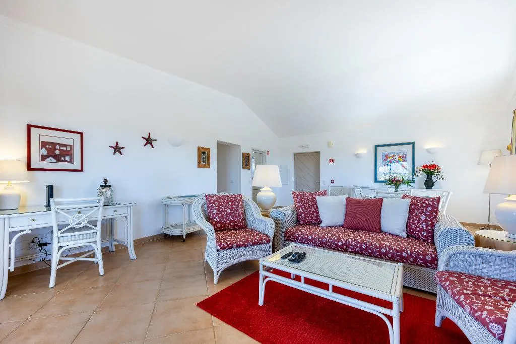 APARTMENT TWO BEDROOMS Room, Vila Palmeira, Algarve