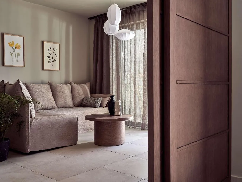 SUITE SEA VIEW WITH PRIVATE POOL Room, The Royal Senses Resort & Spa Crete, Curio Collect, Crete