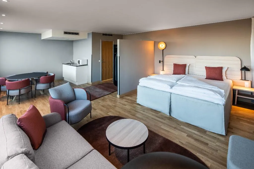JUNIOR SUITE STANDARD Room, Scandic Sydhavnen, Copenhagen