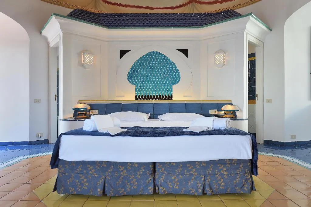 SUITE LUXURY Room, Luna Convento, Naples