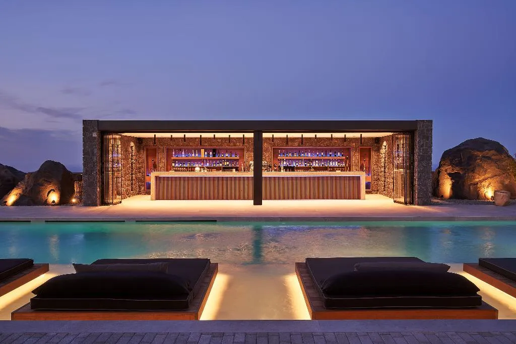 Bar, SantAnna Luxury Suites, Santorini