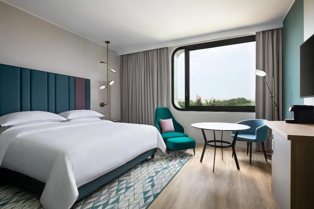 Room, Sheraton Milan San Siro, Milan