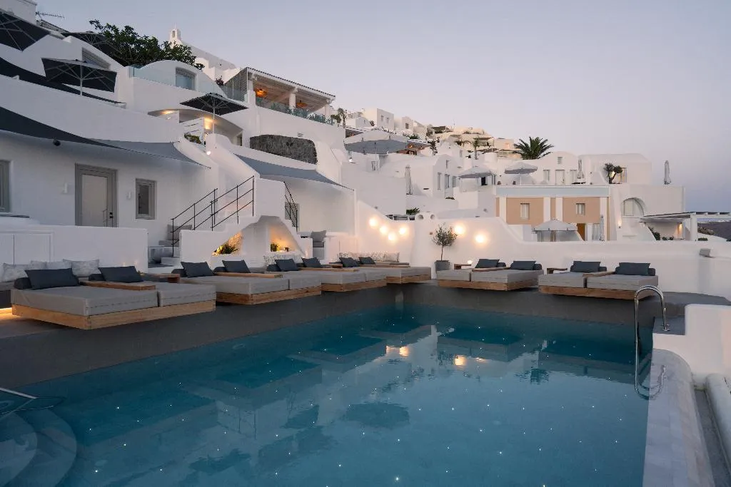 SUITE ONE BED Room, La Perla Villas and Suites, Santorini