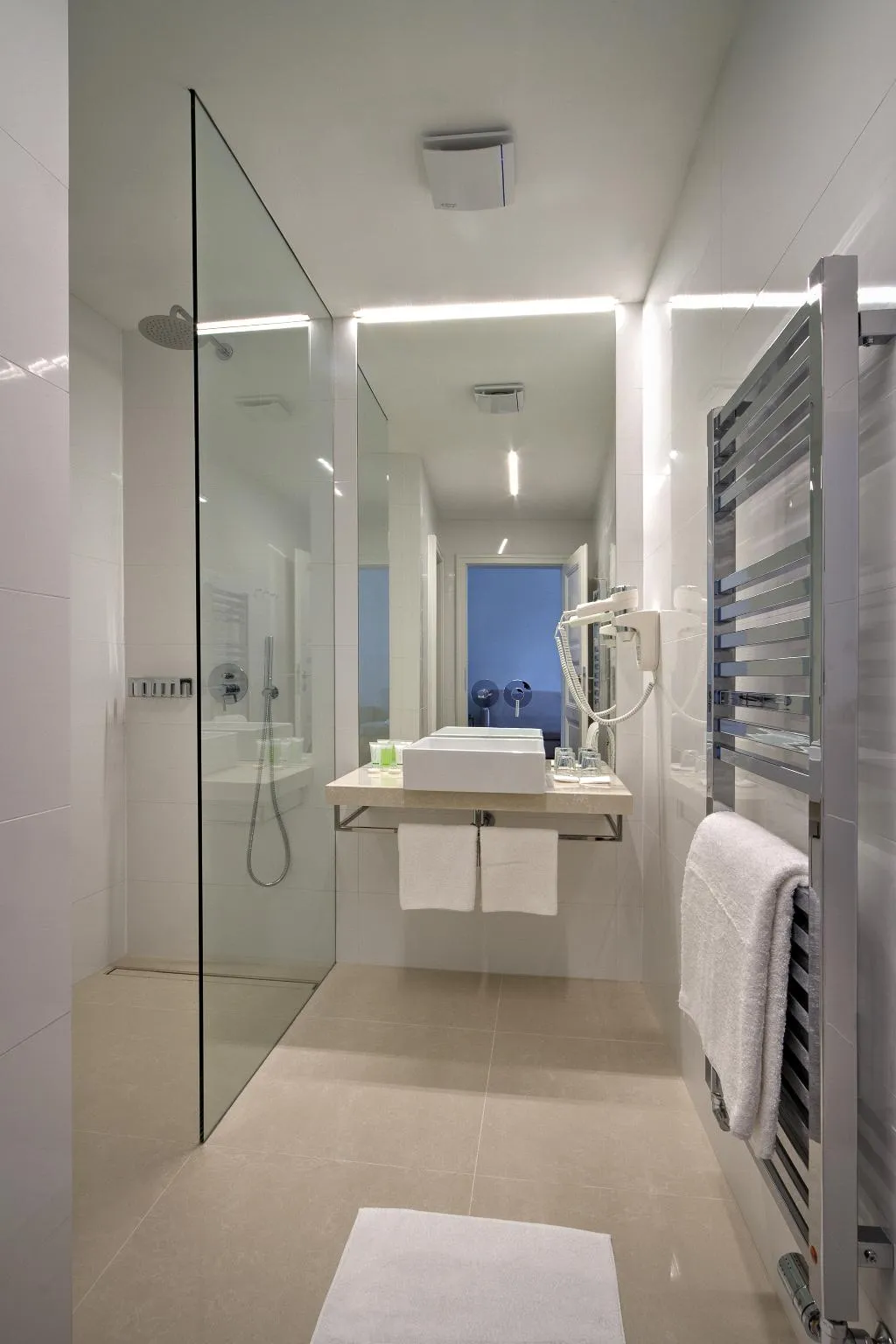SINGLE STANDARD Room, Bishops House, Prague