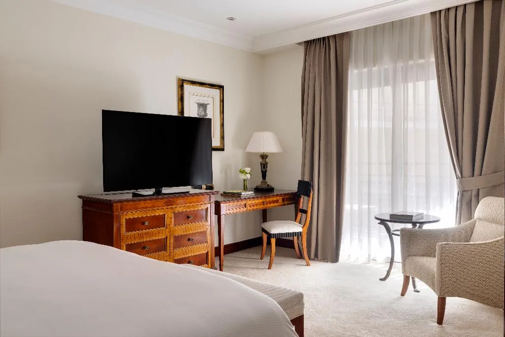Room CLUB PREMIUM Room, InterContinental Madrid, Madrid