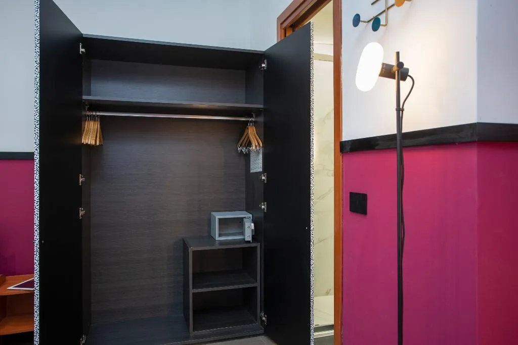 QUADRUPLE STANDARD Room, Casual Eclettico Milano, Milan