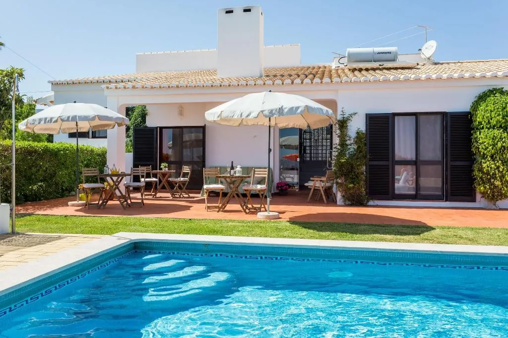 Terrace, Vila Sta Teresinha Suites, Algarve