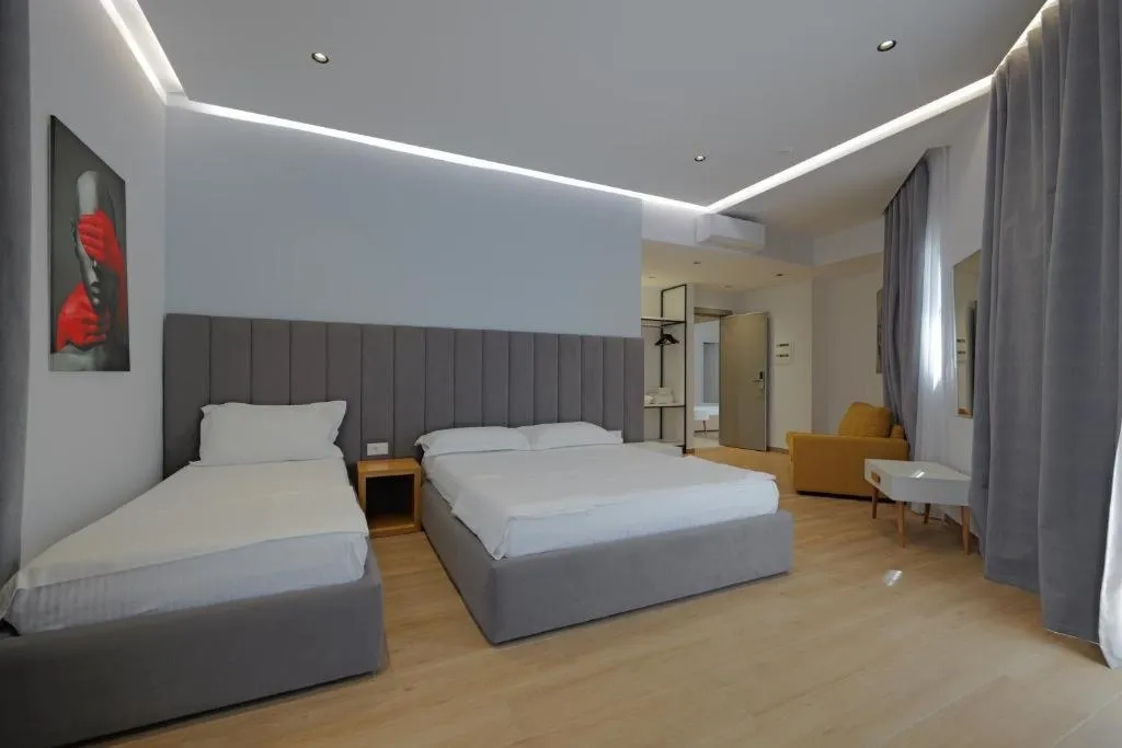 TRIPLE WITH AIR CONDITIONING Room, Sea & Sand Hotel, Kavaje