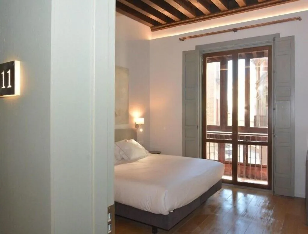 Room, Hospedium Posada De La Silleria, Madrid