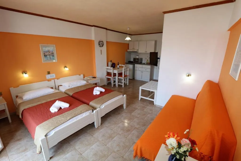 STUDIO STANDARD Room, Aris Studios, Crete
