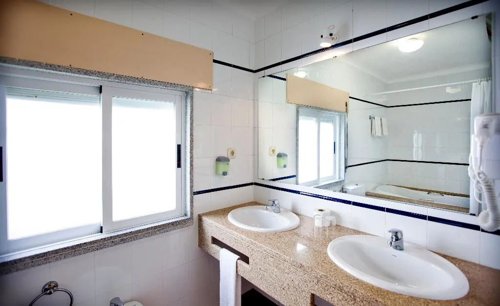 Room, Residencial Planalto, Porto