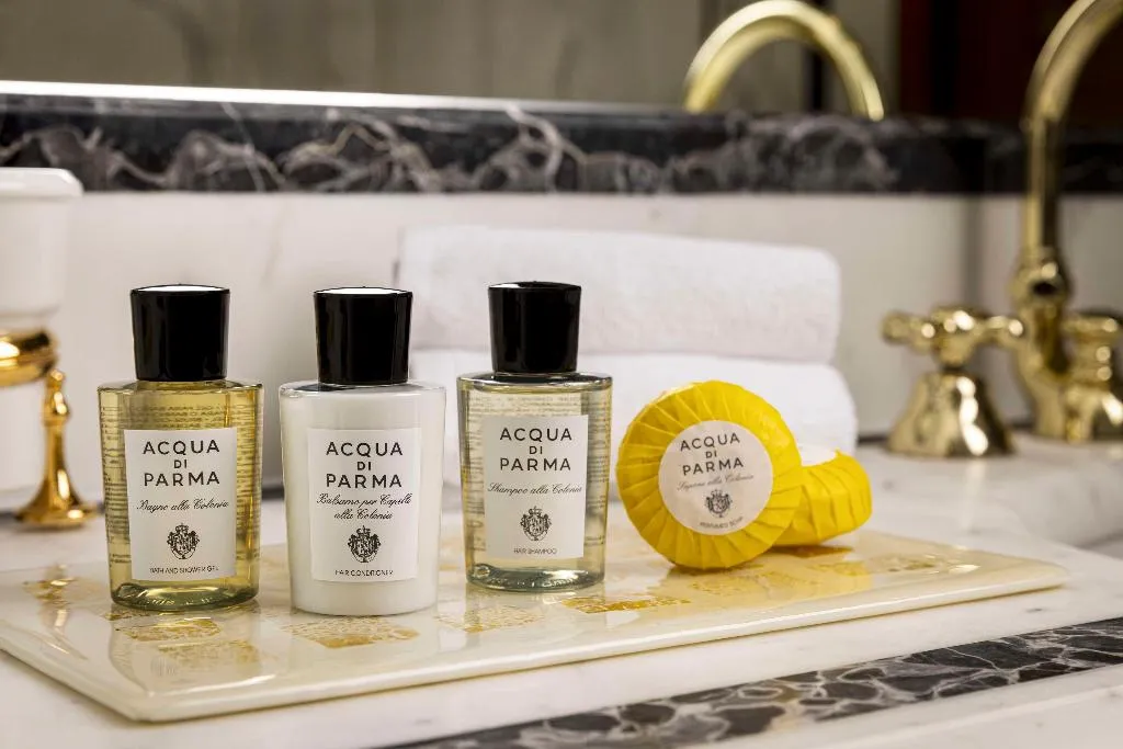 SUITE STANDARD Room, Rome Cavalieri, A Waldorf Astoria Hotel, Rome