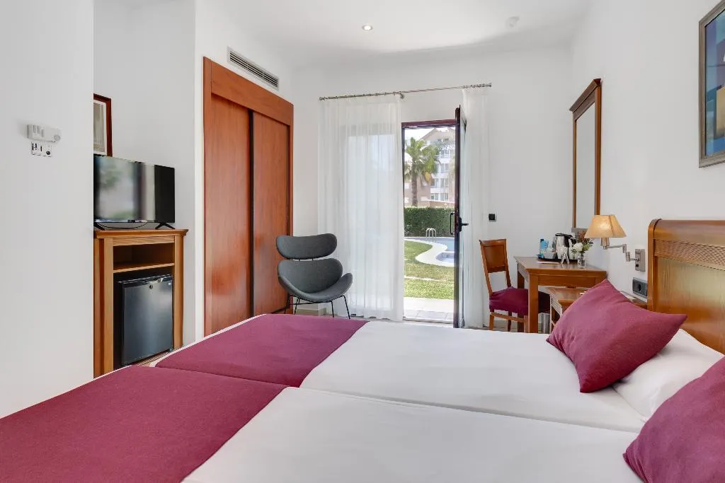 DOUBLE POOL VIEW Room, Daniya Denia Spa and Business, Costa Blanca