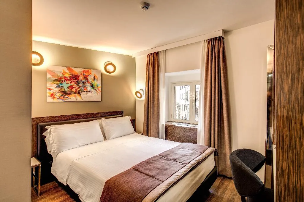 Double or Twin STANDARD Room, Al Manthia Hotel, Rome
