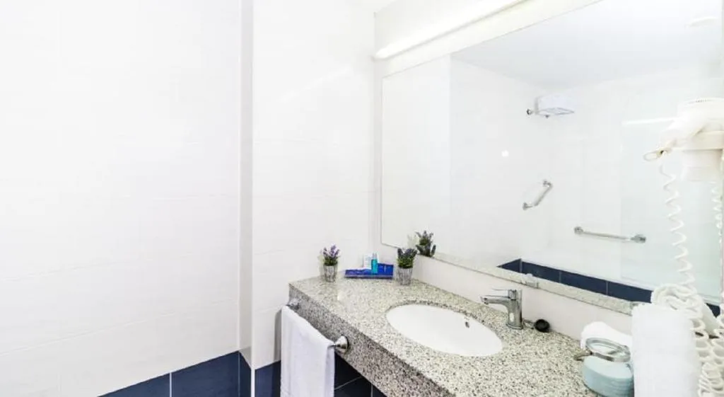 STUDIO MOUNTAIN VIEW Room, Costa Encantada Suites & Resort, Costa Brava