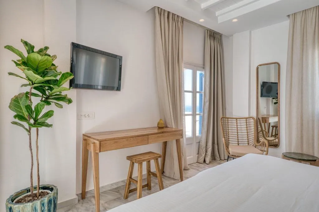 Room, San Antonio Summerland, Mykonos