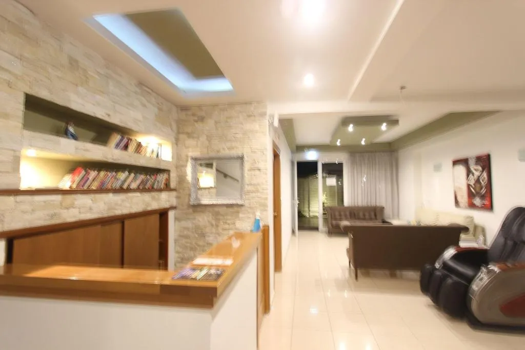 Lobby, Mallas, Halkidiki