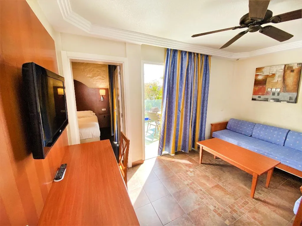 FAMILY ROOM STANDARD Room, Park Club Europe, Tenerife