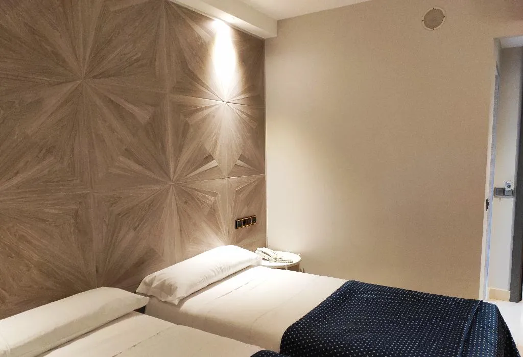 DOUBLE SUPERIOR Room, Ciudad de Navalcarnero, Madrid