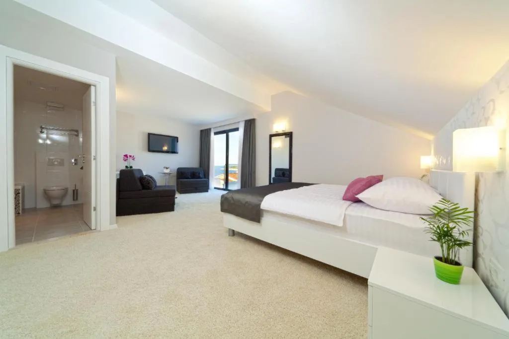 SUITE LUXURY SEA VIEW Room, Boutique Hotel Life, Split