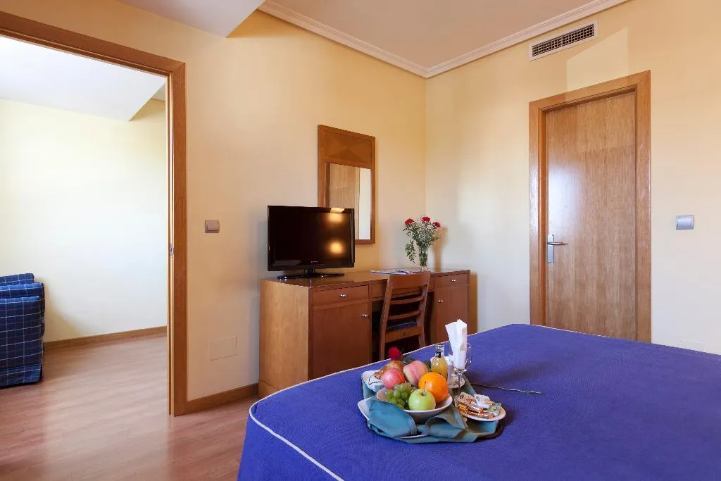 JUNIOR SUITE STANDARD Room, Galaico, Madrid