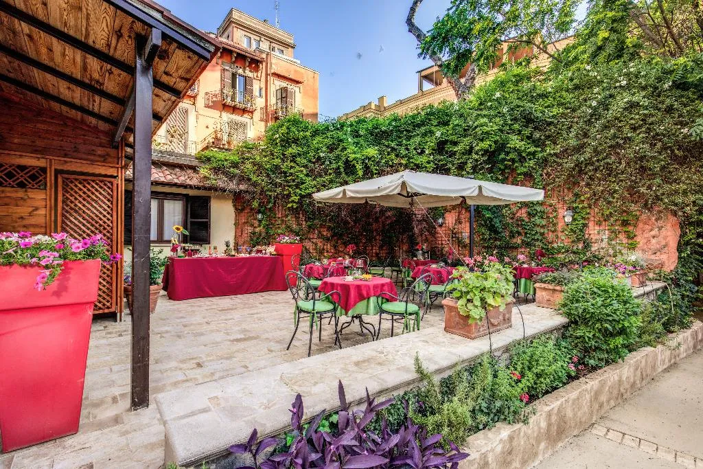 Bar, Rome Garden, Rome