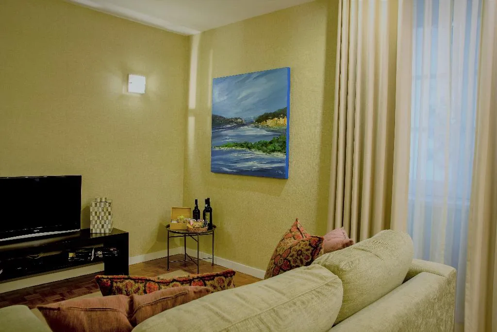 APARTMENT TWO BEDROOMS Room, Casas do Porto - Ribeira Apartments, Porto